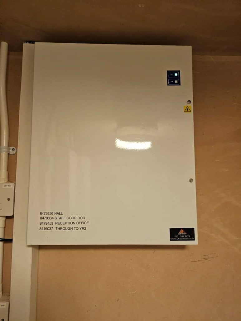 Electric box for school corridor doors to offices